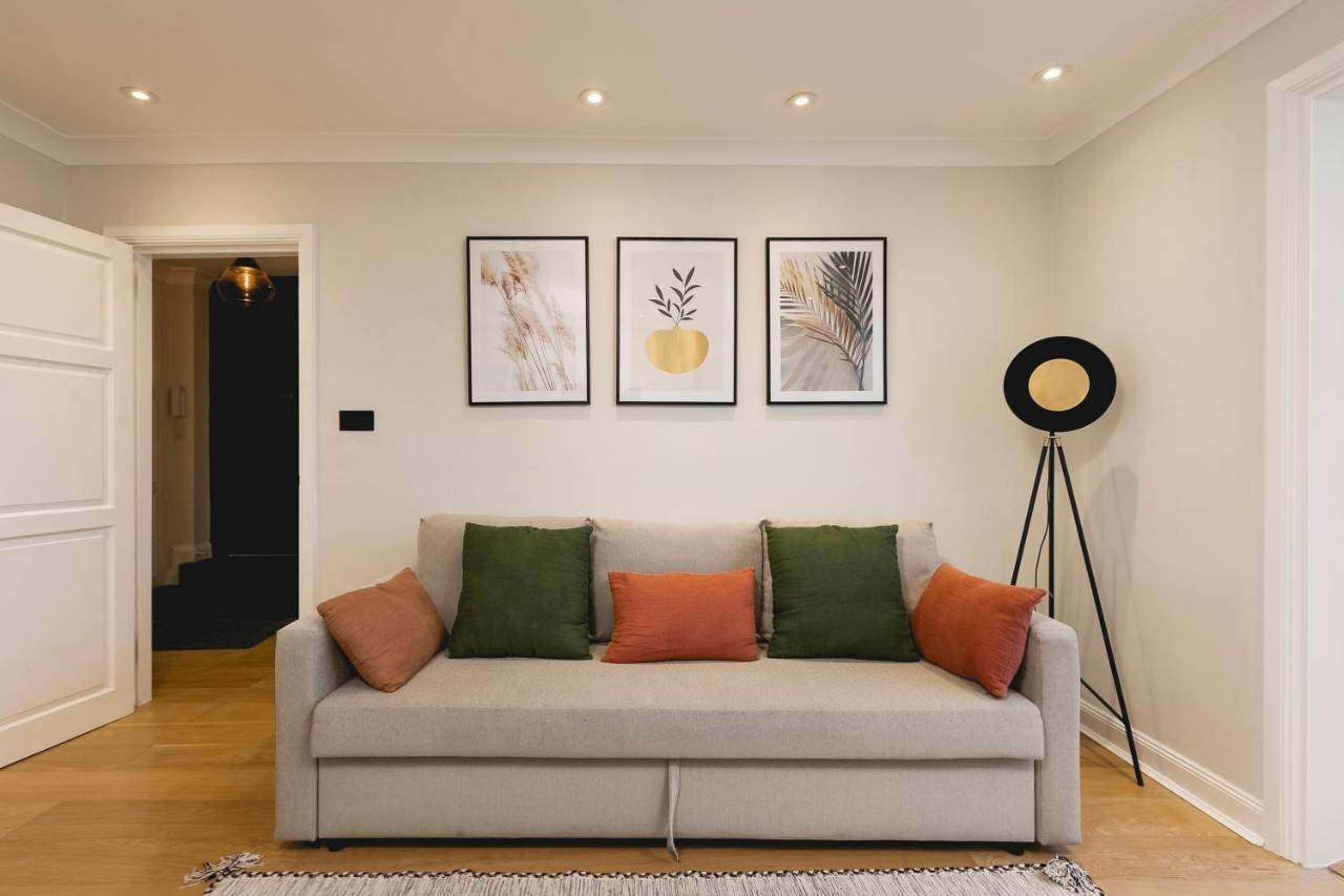 Penthousestays Chelsea - Luxury 2 Bedroom Apartment W/King Bed - Near King'S Road Londra Esterno foto